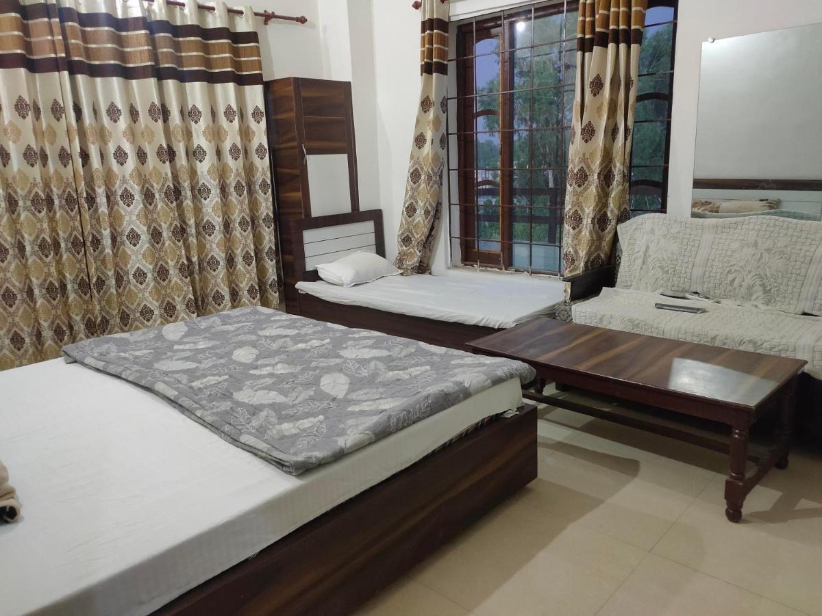 Arjun Guest House Pathankot Luaran gambar