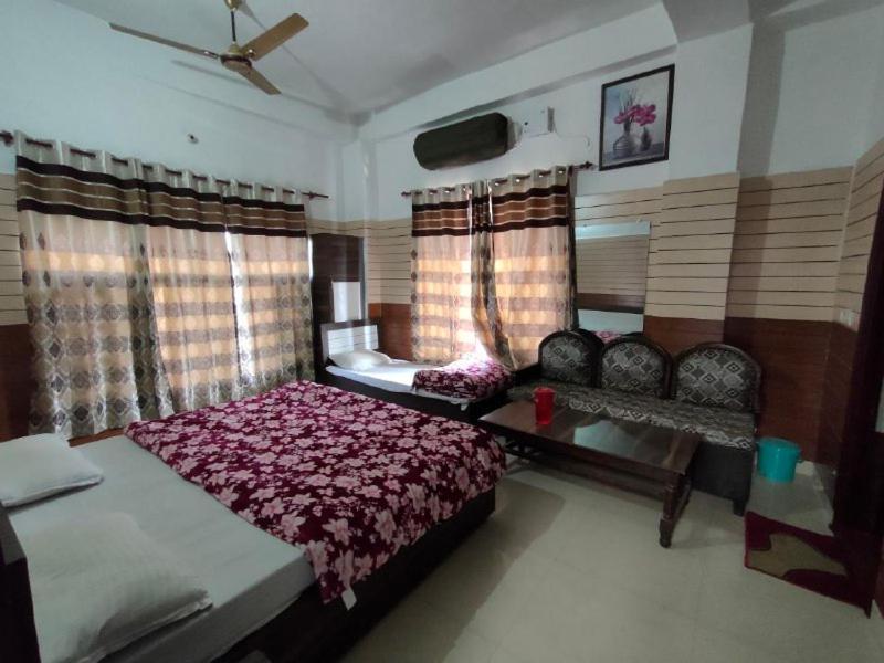 Arjun Guest House Pathankot Luaran gambar