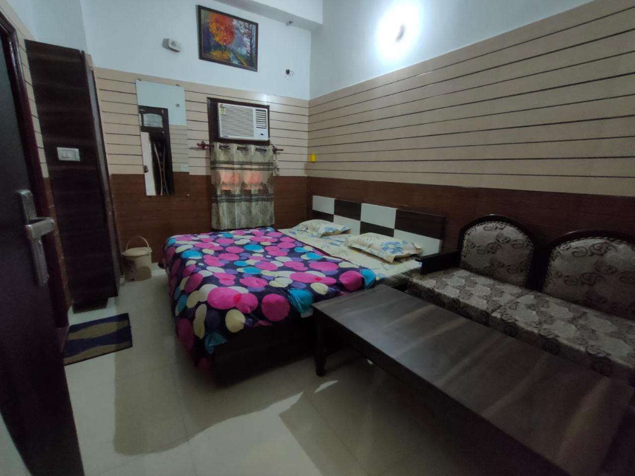 Arjun Guest House Pathankot Luaran gambar
