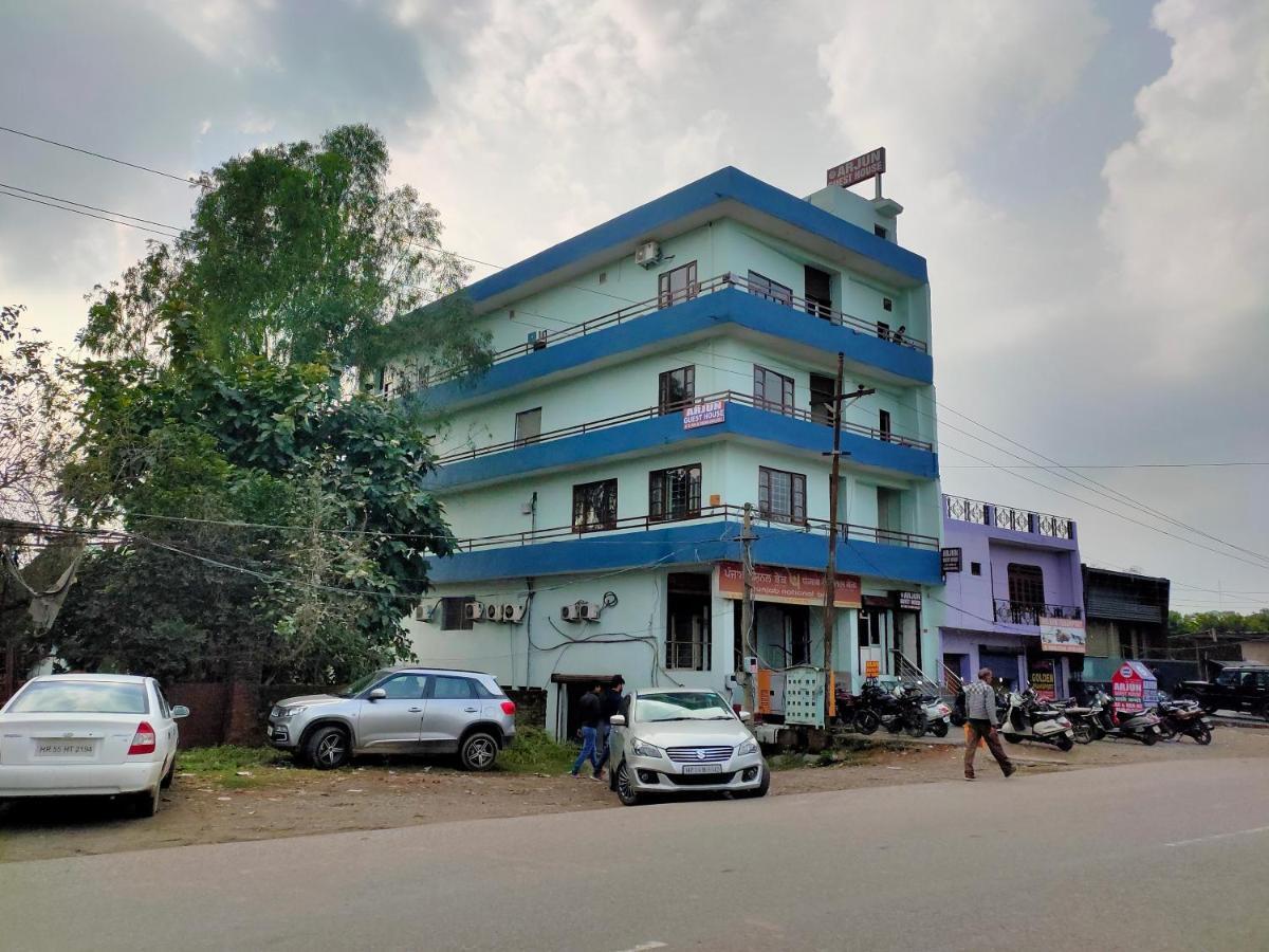 Arjun Guest House Pathankot Luaran gambar