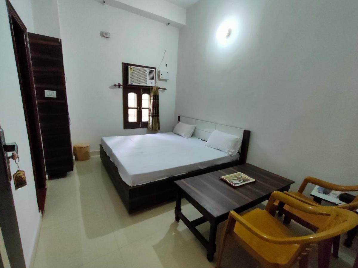 Arjun Guest House Pathankot Luaran gambar